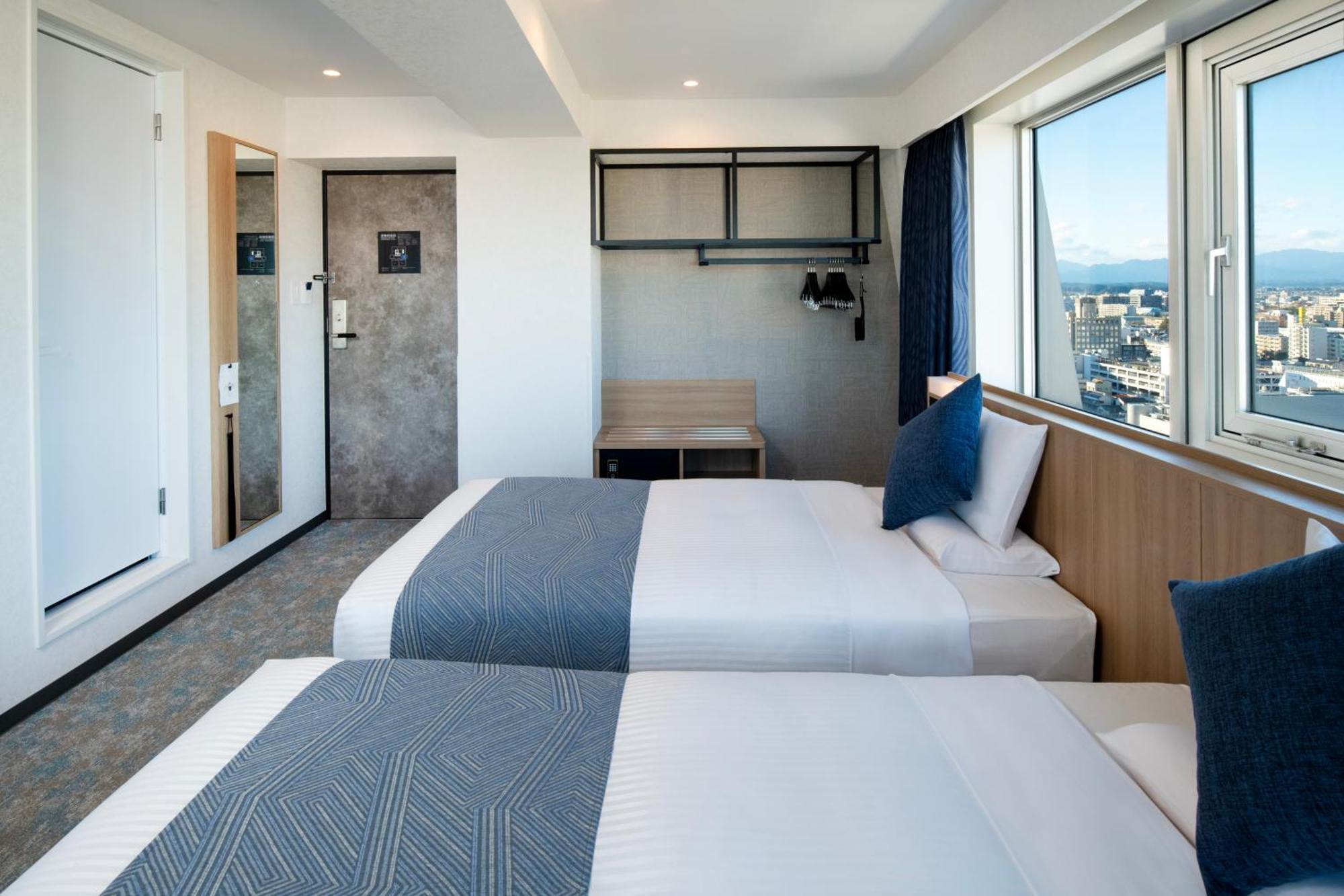 Art Hotel Miyazaki Sky Tower Екстер'єр фото